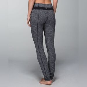 Lululemon Skinny Groove Pant Coco Pique Black / Black EUC